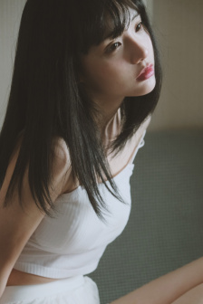 美女露b